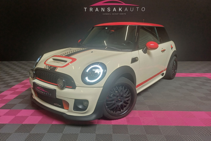 MINI HATCH R56