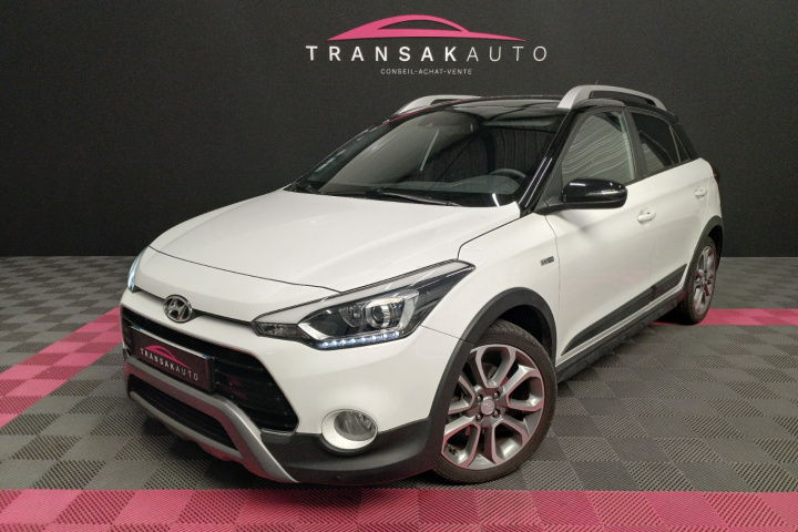 HYUNDAI i20 ACTIVE