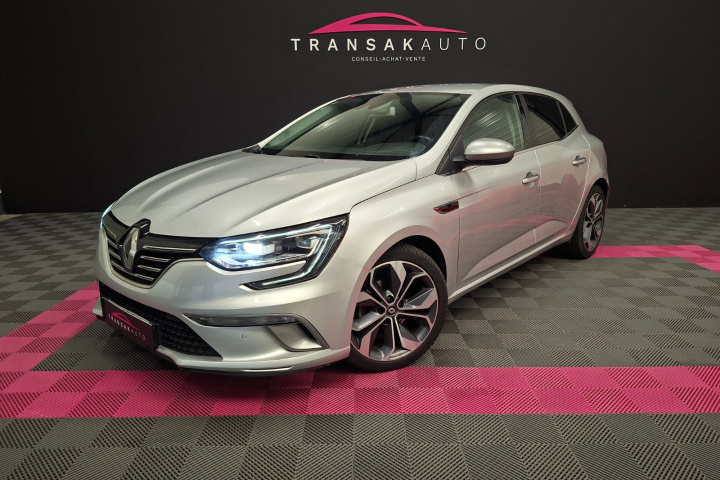 RENAULT MEGANE IV BERLINE