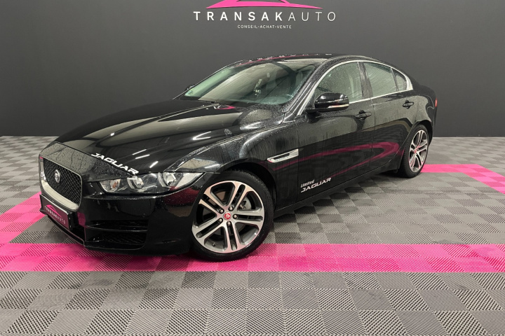 JAGUAR XE
