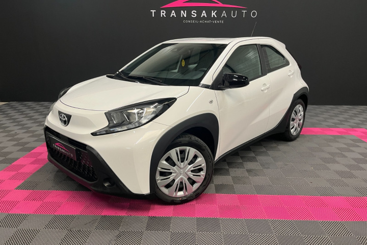 TOYOTA AYGO X